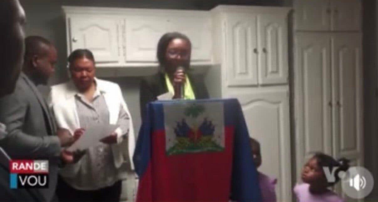 Prise de parole lors de l'inauguration de la Maison d'APDH